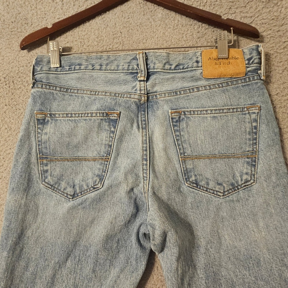Y2K Abercrombie & Fitch Classic Straight Light Wash Blue Denim Jeans Mens 30x32 - Picture 3 of 8